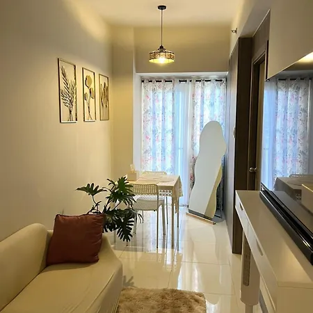 Affordable Luxury Seaside View Unit @ Coast Residences